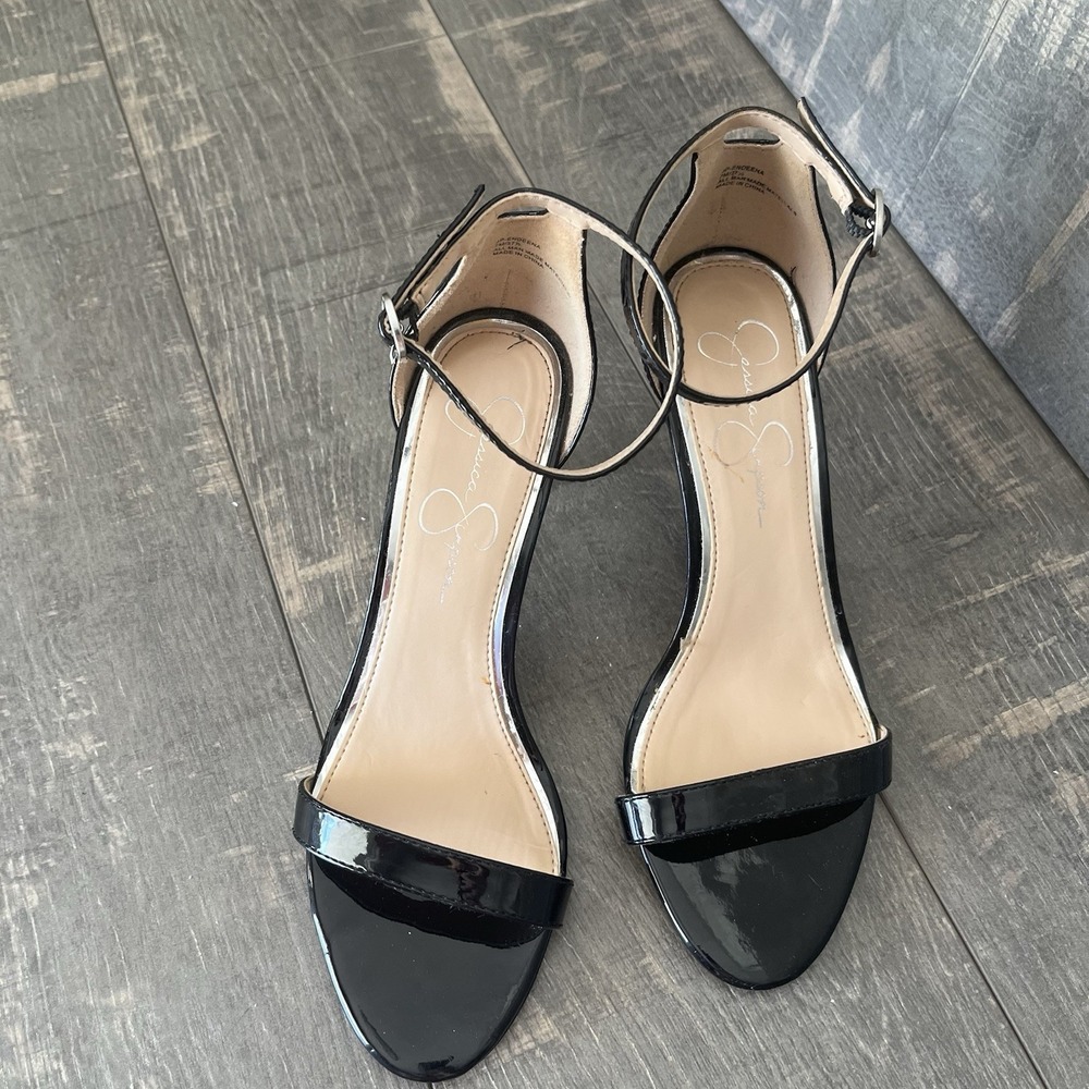 Jessica Simpson Chic Black Patent Strappy Heels Minimal Ankle Strap Stiletto 7M - Picture 3 of 15
